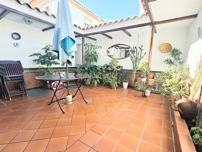 Foto da8dc07e-80d2-429b-9786-b0d1c67c6f27. Casa adossada amb aparcament a La Colina Torremolinos
