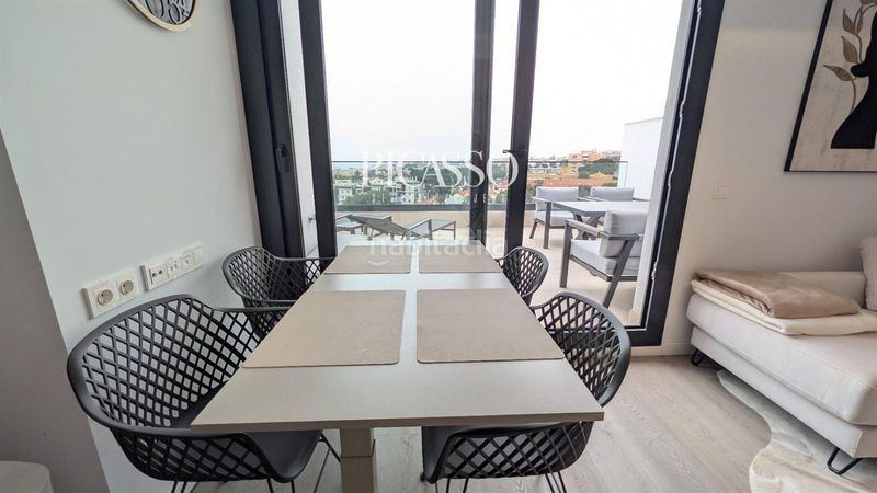 Foto bbeeb160-45d0-43c3-80cc-7b3741e69334. Rent flat with parking pool in Loma de los Riscos Torremolinos