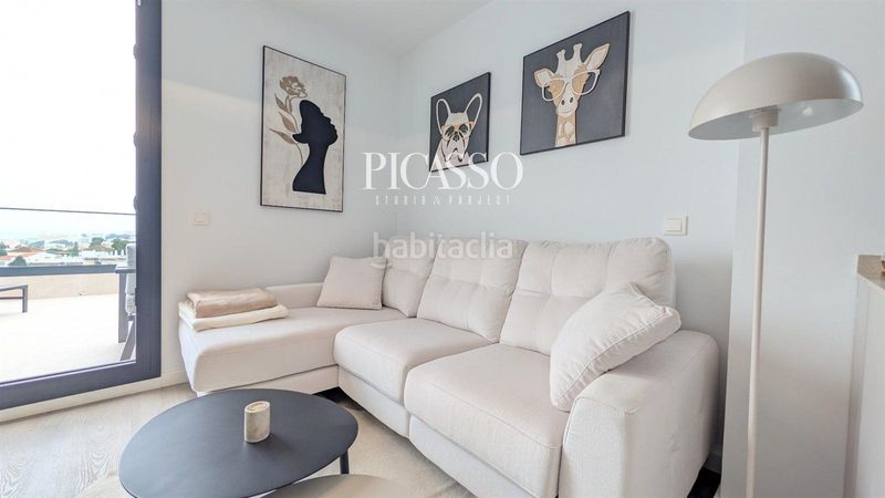 Foto bfe2a2c4-2fa0-4cdf-8dc0-339b34c59235. Rent flat with parking pool in Loma de los Riscos Torremolinos