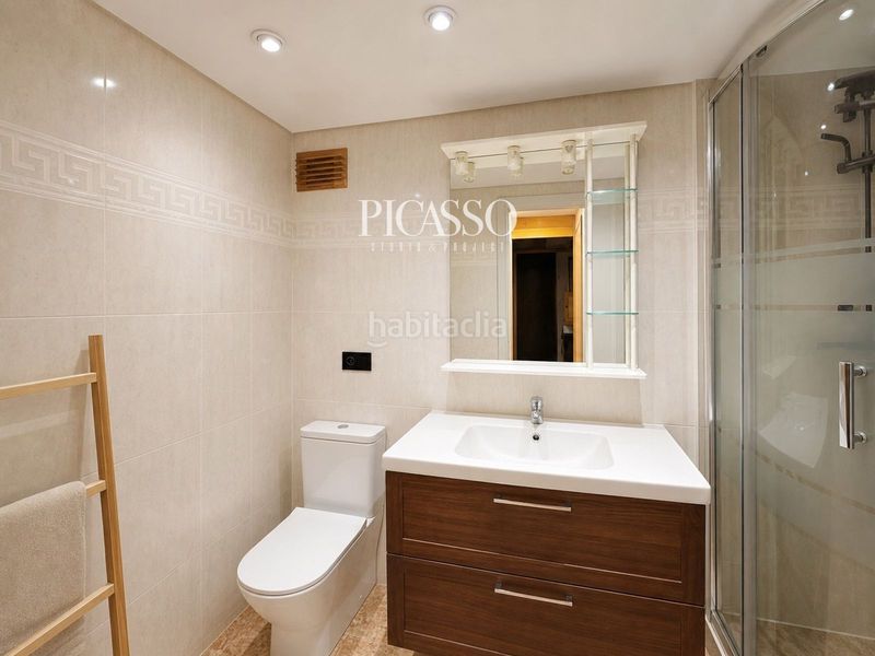 Foto 459bbe76-6170-4d7f-aaa0-af384c29dce4. Apartament amb piscina a Montemar Torremolinos