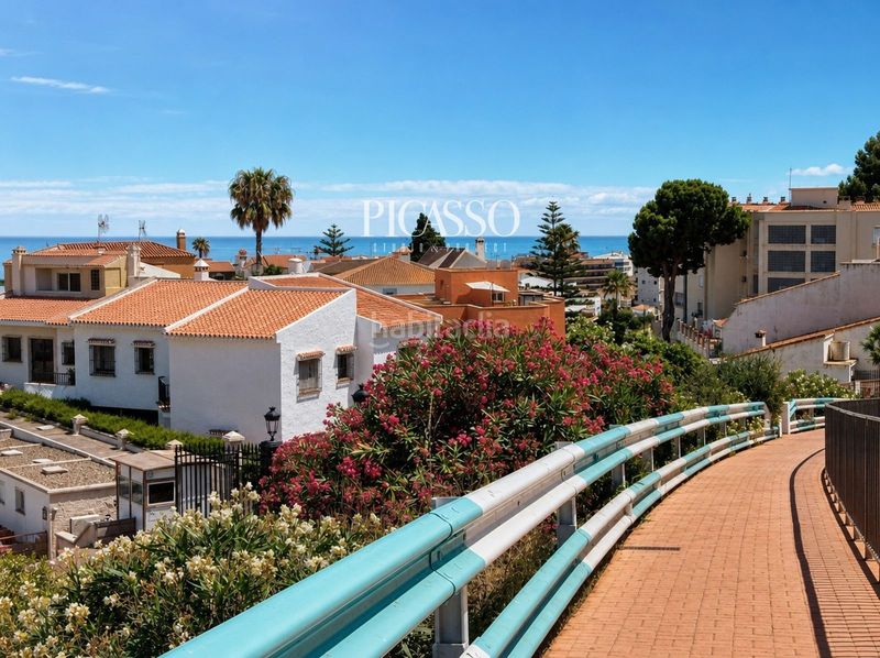 Foto 540297ef-ba94-47ef-be76-51068b47a3a6. Apartament amb piscina a Montemar Torremolinos