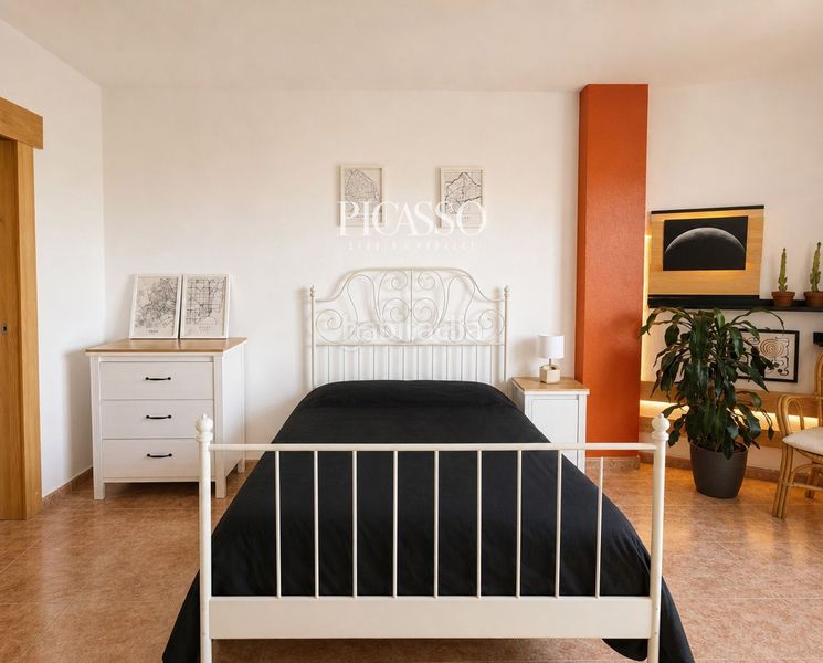 Foto c0f206d9-d6d3-4713-9dff-42804166ba32. Apartament amb piscina a Montemar Torremolinos