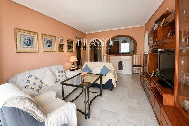 Foto 945542c1-2969-4156-9ae3-1ad8c8674cf9. Flat with pool in La Carihuela - Los Nidos Torremolinos