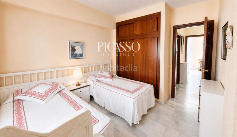 Foto e8ff0d73-3e83-4c91-b36d-95912181cffd. Flat with pool in La Carihuela - Los Nidos Torremolinos