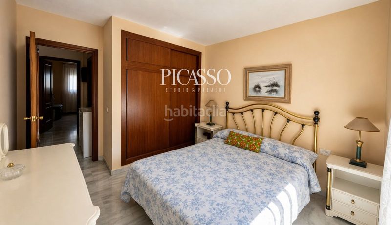 Foto ea827549-7e57-44cc-bc2a-9c54aa2b4bfb. Flat with pool in La Carihuela - Los Nidos Torremolinos
