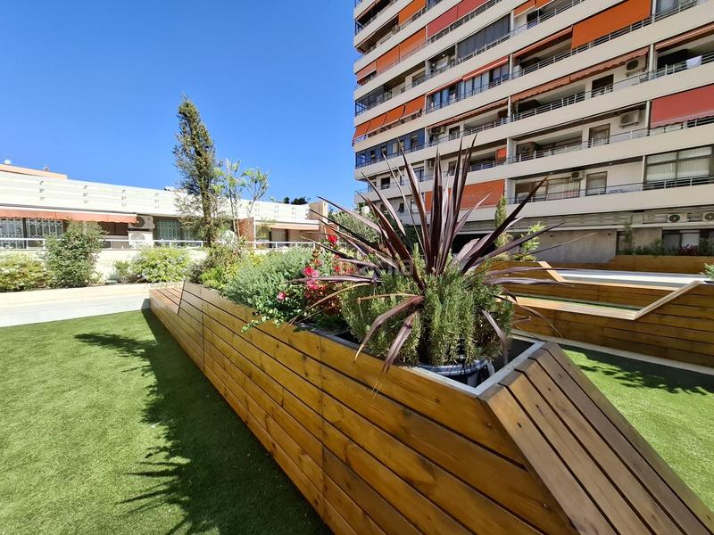 Foto 272d3753-ec24-4c82-8efe-8b6c2ca140f9. Appartamento con piscina in El Bajondillo Torremolinos