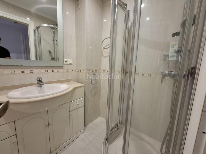 Foto 5b738a98-13d1-48ba-ac79-04e0919d8dd5. Appartamento con piscina in El Bajondillo Torremolinos