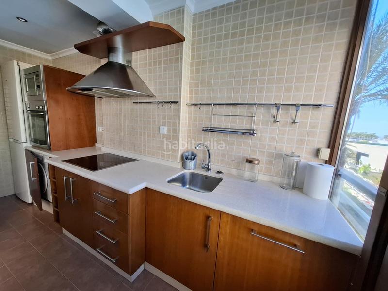 Foto 62a5b604-da08-4c76-adb4-9043e4c790e0. Appartamento con piscina in El Bajondillo Torremolinos