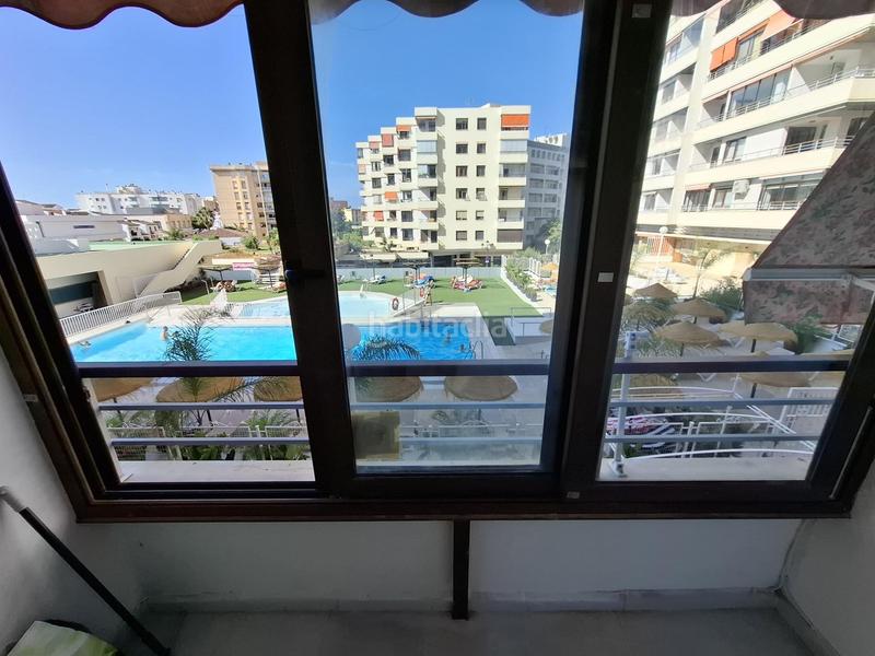 Foto 8f92caa5-de57-49f0-bcdb-41ba56439a96. Appartamento con piscina in El Bajondillo Torremolinos