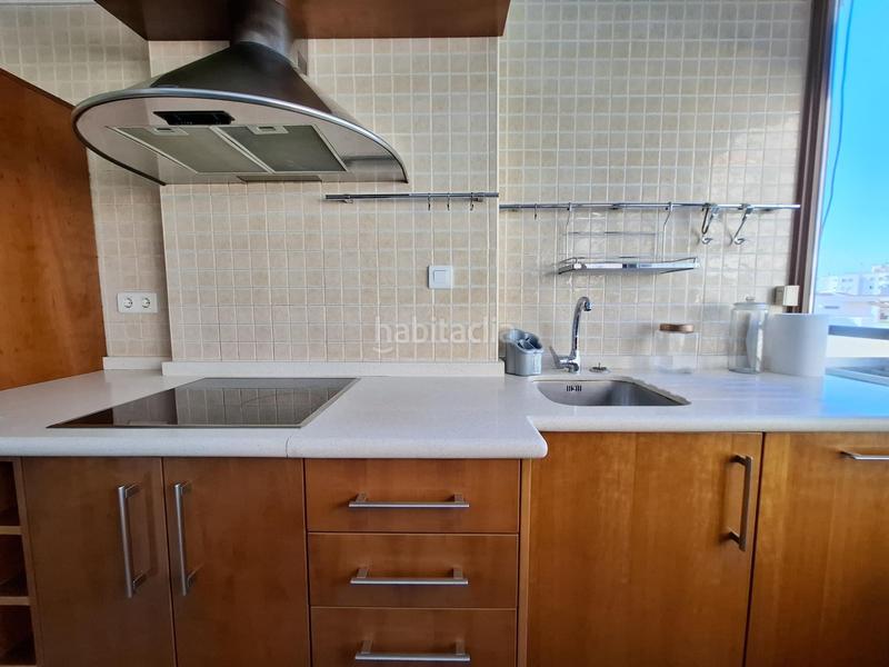 Foto 96ba1c00-d216-406c-aa7d-f1f0101642d5. Appartamento con piscina in El Bajondillo Torremolinos