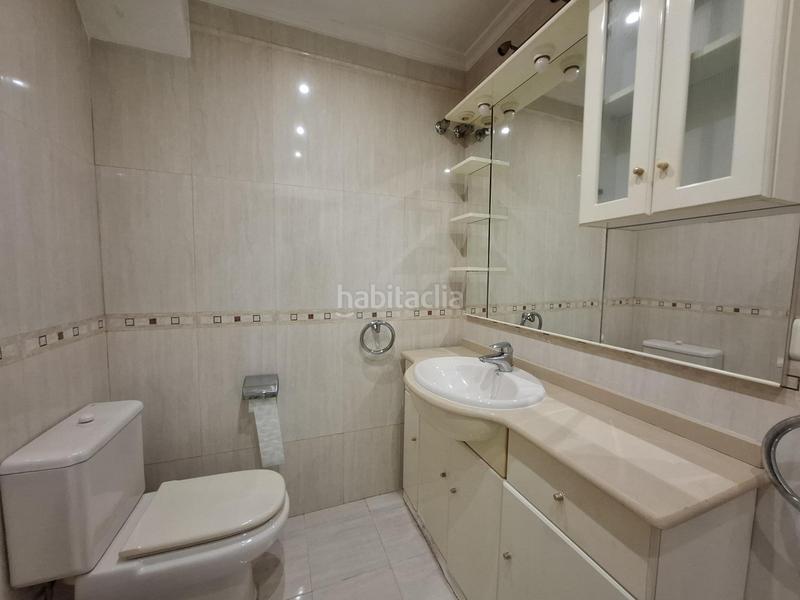 Foto cd54d3f6-48ca-4759-9fb3-90580372c1ba. Appartamento con piscina in El Bajondillo Torremolinos