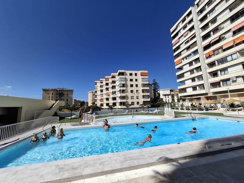 Foto d97fd787-0274-459e-9ff4-83355aad4aa5. Appartamento con piscina in El Bajondillo Torremolinos