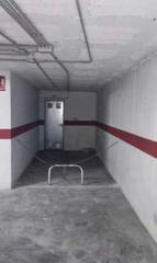 Parking coche en Calle fernando trapero blazquez 0