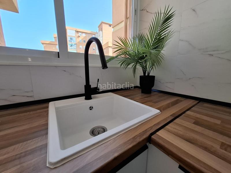 Foto 98136a4c-4101-42b0-826d-8777c13d8f8c. Piso a estrenar! piso en esquina, 3 dormitorios y 2 baños en Torremolinos