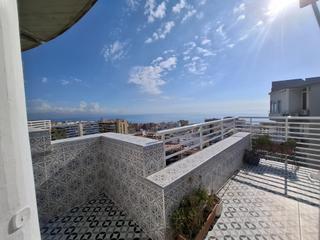 Piso  Calle de doña maría barrabina. Ático reformado con terraza privada, piscina y vistas al mar  ce