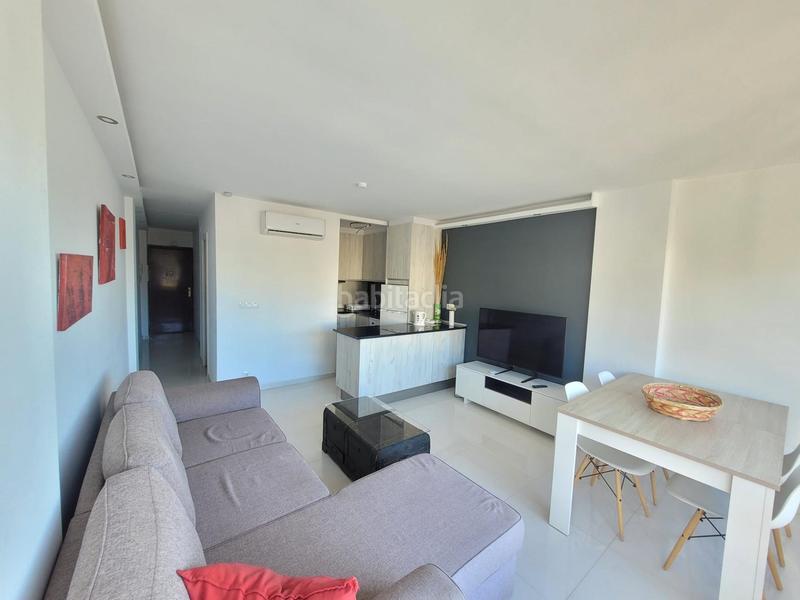 Foto 293be883-c21a-4563-ad17-0d7206aad2f2. Affitto piccolo appartamento con parcheggio piscina in Torremolinos