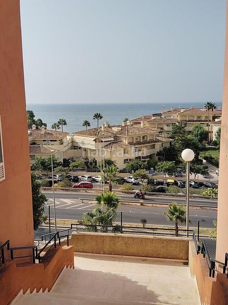 Foto 6e6b7938-d01b-4cdb-81c0-d54bce7fde13. Lloguer pis amb aparcament piscina a Zona Centro Comercial Torrequebrada Benalmádena