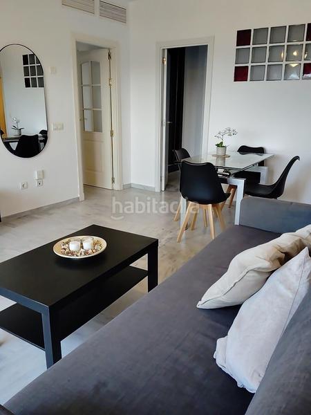 Foto d9717e38-94e6-4be7-9293-2159f7f7ef23. Rent flat with parking pool in Zona Centro Comercial Torrequebrada Benalmádena