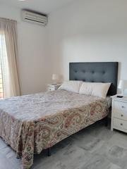 Lloguer Pis  Calle del timón. Agradable piso con 2 dormitorios con hermosa terraza con vistas