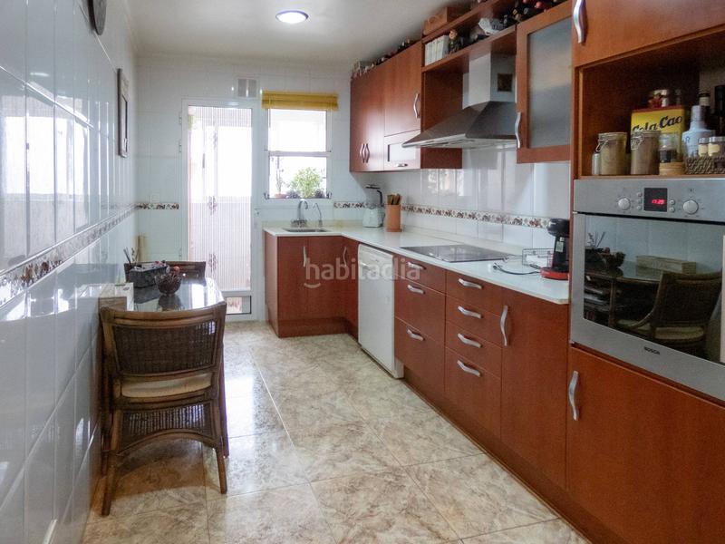 Foto 5603e468-e3b2-44b8-a630-a3ad1ff5c759. Pis amb calefacció aparcament a Ciutat Jardí - Torreta Verdí Elche / Elx