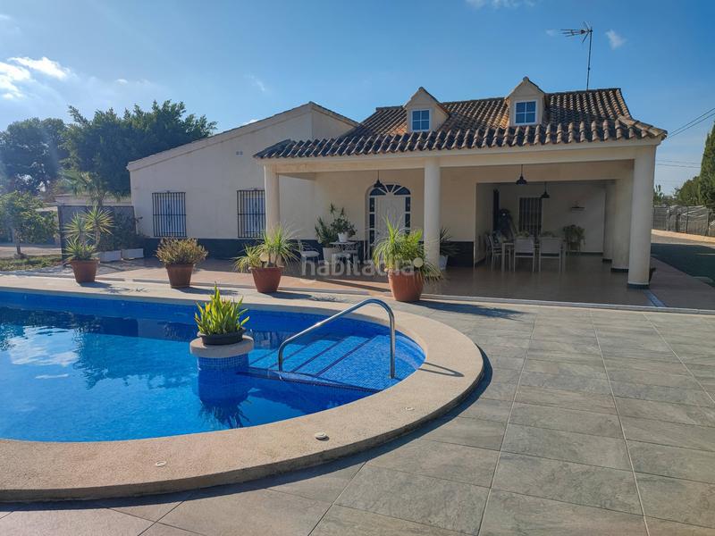Foto 4a69e46d-94c1-4067-9e05-2fecee0cae60. Chalet tu refugio privado en Torrellano chalet con piscina, naturaleza y conexión total en Elche / Elx