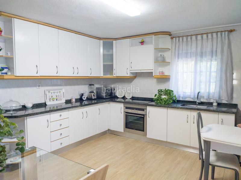 Foto 7a93aa78-f596-4fbb-b94e-e533c03c9e50. Chalet tu refugio privado en Torrellano chalet con piscina, naturaleza y conexión total en Elche / Elx