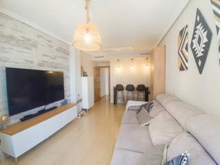 Appartement à Torrellano. Tu nuevo hogar en torrellano práctico, acogedor y con ascensor