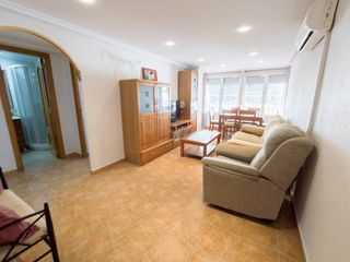 Pis en Centro. Vive donde todo sucede tu refugio con trastero junto al puerto d