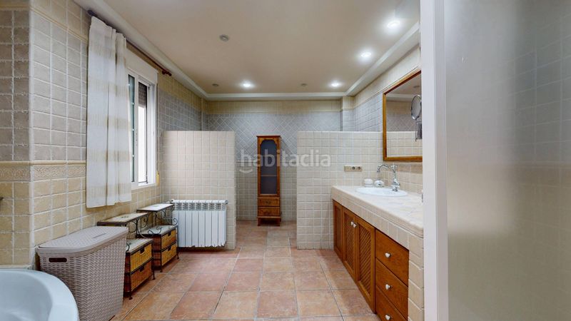Foto 1ded5eae-a89f-447c-ad20-049856d63ab7. Casa tu casa independiente cuatro plantas para vivir, disfrutar y tenerlo todo en Santa Pola