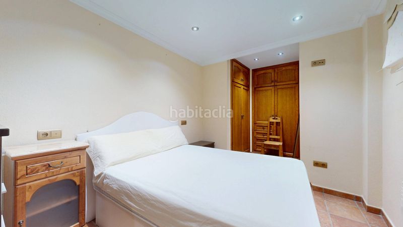 Foto 292f8e40-5ada-4c66-8437-8591c0536d17. Casa tu casa independiente cuatro plantas para vivir, disfrutar y tenerlo todo en Santa Pola