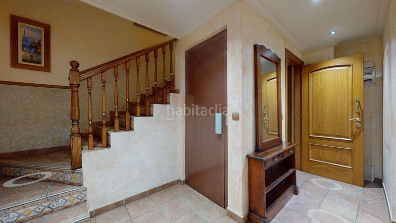 Foto 448ab0e5-325c-4944-91e8-ccce22a120e8. Casa tu casa independiente cuatro plantas para vivir, disfrutar y tenerlo todo en Santa Pola