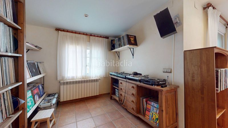 Foto a90744e5-8410-4b52-8ba2-13a1a5c4d55b. Casa tu casa independiente cuatro plantas para vivir, disfrutar y tenerlo todo en Santa Pola