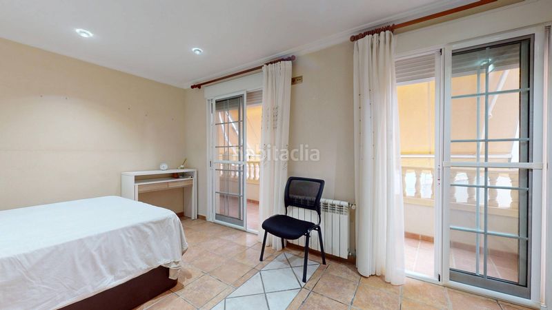 Foto d69a03a0-45c9-4115-95d1-56207550bc54. Casa tu casa independiente cuatro plantas para vivir, disfrutar y tenerlo todo en Santa Pola