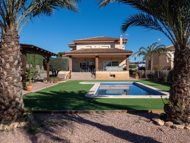 Foto 485a602a-94a6-4bc5-ae87-ad9032315de8. Chalet con riscaldamento piscina in Valverde Elche / Elx