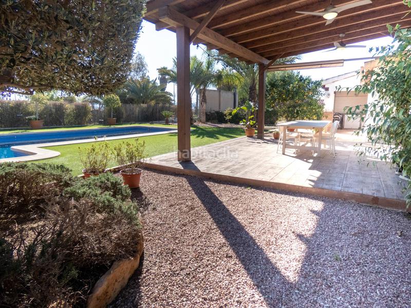 Foto d042b0d5-2a8b-4dbd-afe0-93b8190a2af3. Chalet con riscaldamento piscina in Valverde Elche / Elx