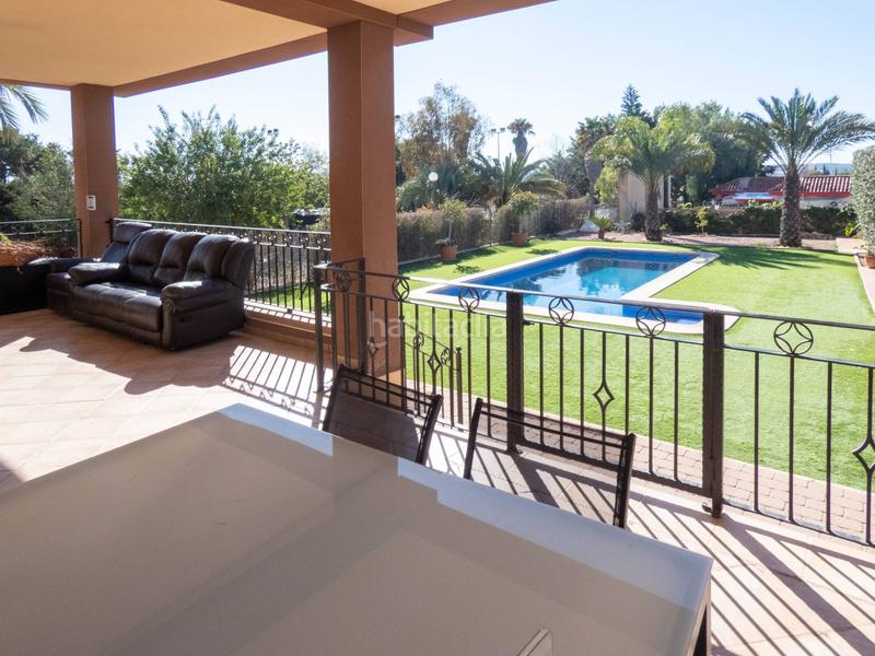 Foto f0d8b2e3-a20c-4ca6-9b91-4352b978a2c8. Chalet con riscaldamento piscina in Valverde Elche / Elx