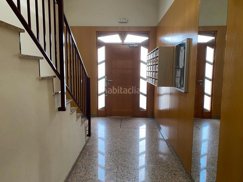 Foto d12a48eb-5d4e-4175-b20d-49201fd009df. Flat with heating parking pool in Vilamarina Viladecans