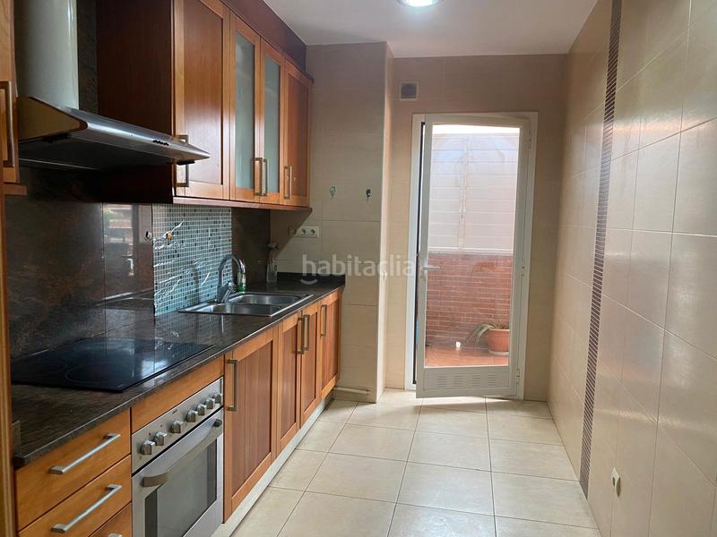 Foto fd37b99e-4d5d-4b02-accf-45c1bb4797c6. Flat with heating parking pool in Vilamarina Viladecans