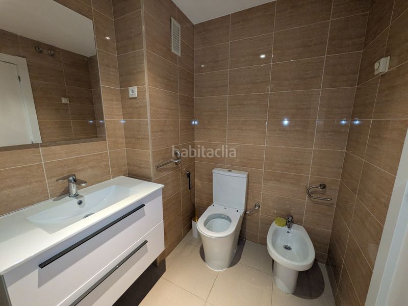 Foto 0bcce3ca-e785-4580-9a45-ace000e1d188. Duplex con parcheggio in Centre Sant Joan Despí