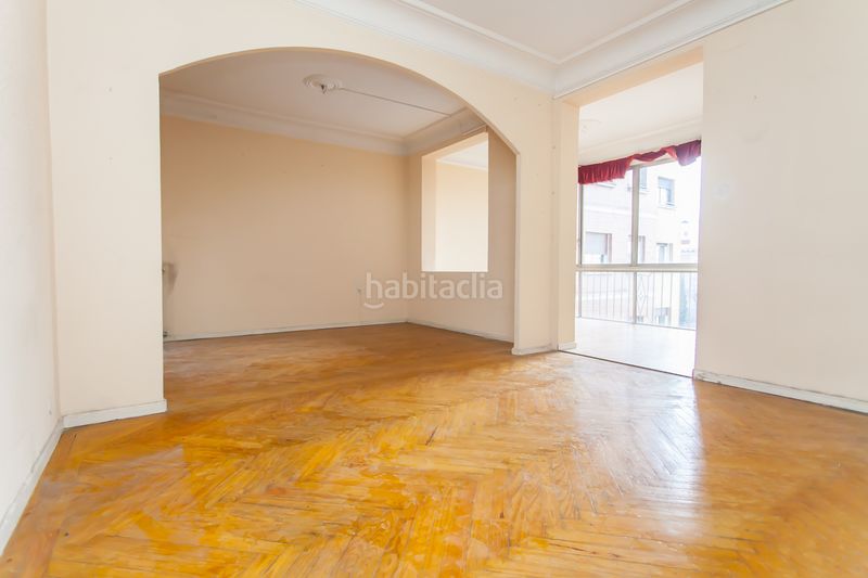 Foto 89256714-4d7d-41d4-94c0-5dee7e4bb74f. Pis a Castellana Madrid