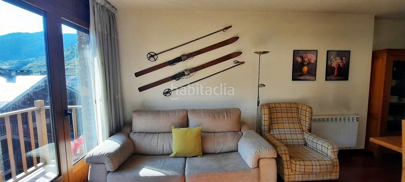 Foto cca4b750-448e-42c9-814a-f98b7f4a898b. Rent flat with heating parking in El Tarter Canillo