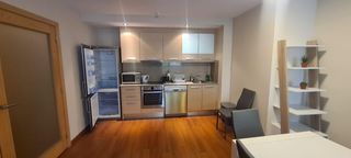 Miete Etagenwohnung in Canillo. Piso en pleno centro  amueblado con terraza. temporada
