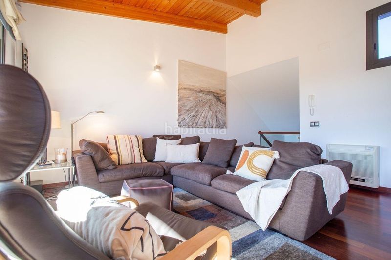 Foto 3102a8dd-f1dd-477e-8d03-2f1c2ae5c479. Casa pareada chalet adosado en venta en Castellvell del Camp