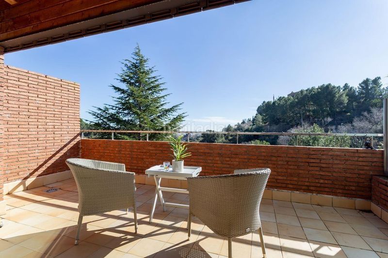 Foto 5f0ef3cb-e478-412f-8a2d-ef2fbfda415f. Casa pareada chalet adosado en venta en Castellvell del Camp