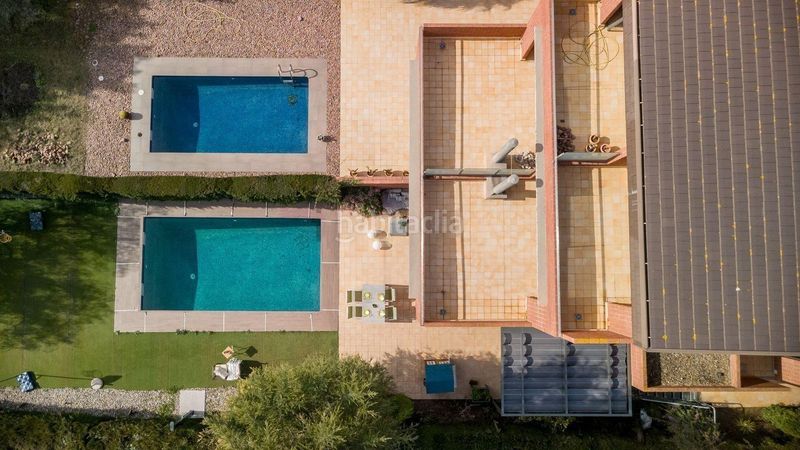 Foto 6afd0613-393a-4881-b7bc-db844713bcf4. Casa pareada chalet adosado en venta en Castellvell del Camp