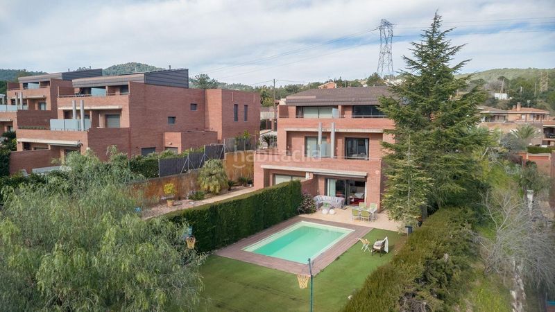 Foto cc0249a1-3908-44c0-a14a-a7212cb60777. Casa pareada chalet adosado en venta en Castellvell del Camp
