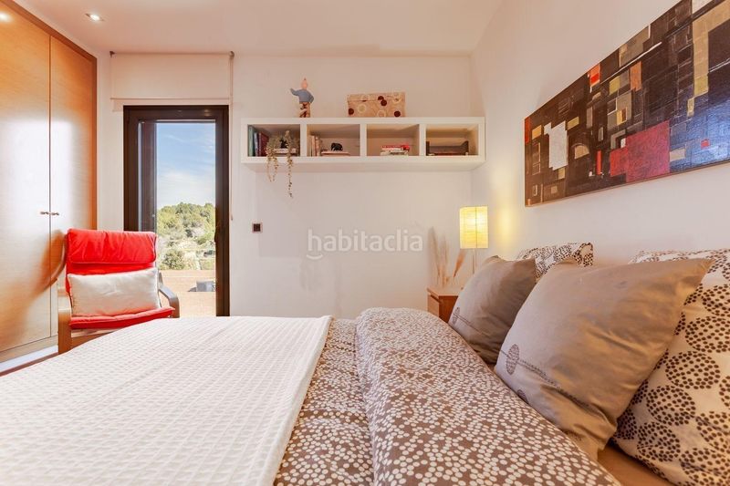 Foto fd8c0d0a-69da-43e1-a9c1-2dda15a49e5c. Casa pareada chalet adosado en venta en Castellvell del Camp