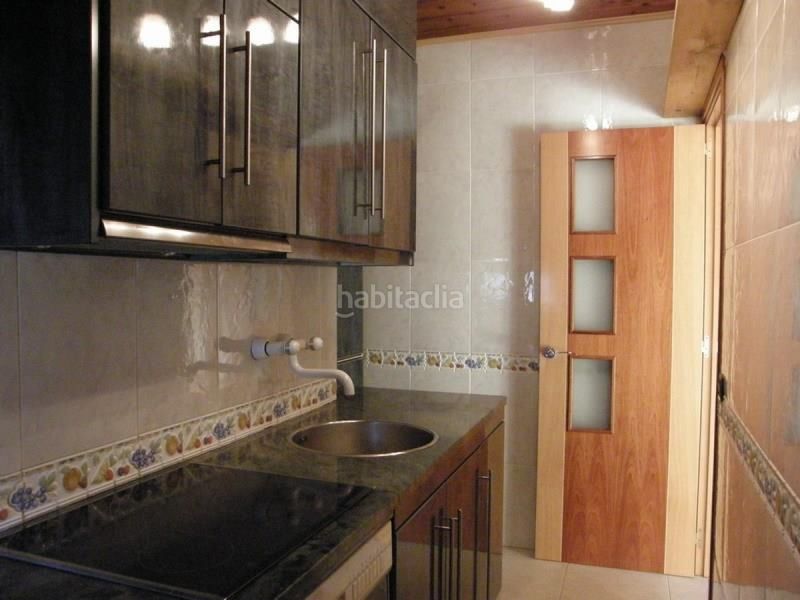 Foto 44c3e404-8f4d-4da2-9473-70f09c10f476. Àtic amb aparcament a Centro Andorra la Vella