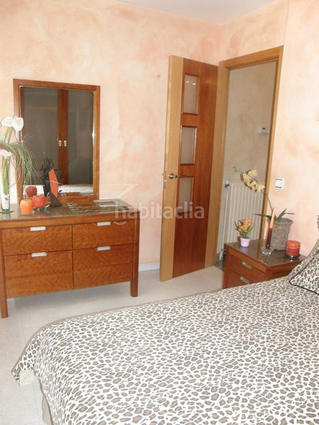 Foto d0335833-2808-4b5e-9a57-529572dd4c2e. Àtic amb aparcament a Centro Andorra la Vella