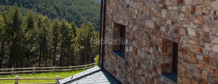 Foto 0ca781e5-62fc-496c-9e02-321e3f570d29. Casa adossada amb aparcament a El Forn-Prats-Meritxell Canillo